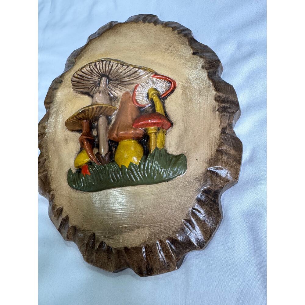 Vintage Ceramic Mushroom Wall Plaques - Picture 6 of 15